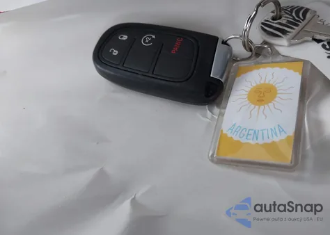 2017 Jeep Cherokee Limited 4X4 z USA, uszkodzony, nr VIN 1C4PJMDS8HW569489